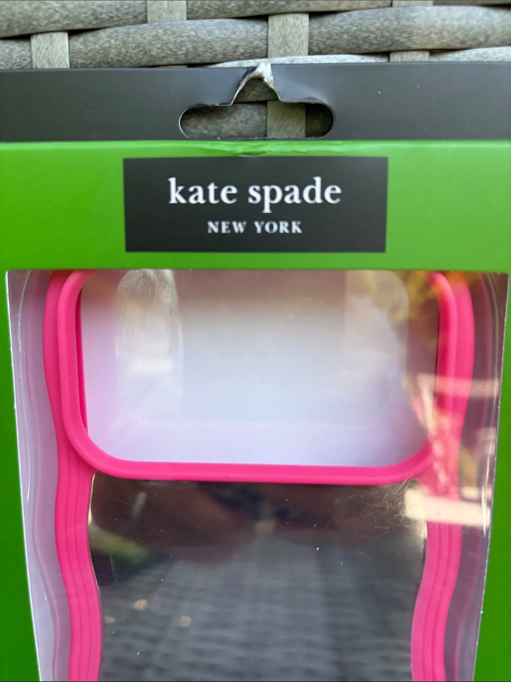 Kate Spade Wavy Hot Pink iPhone 17 Max Pro Phone Case